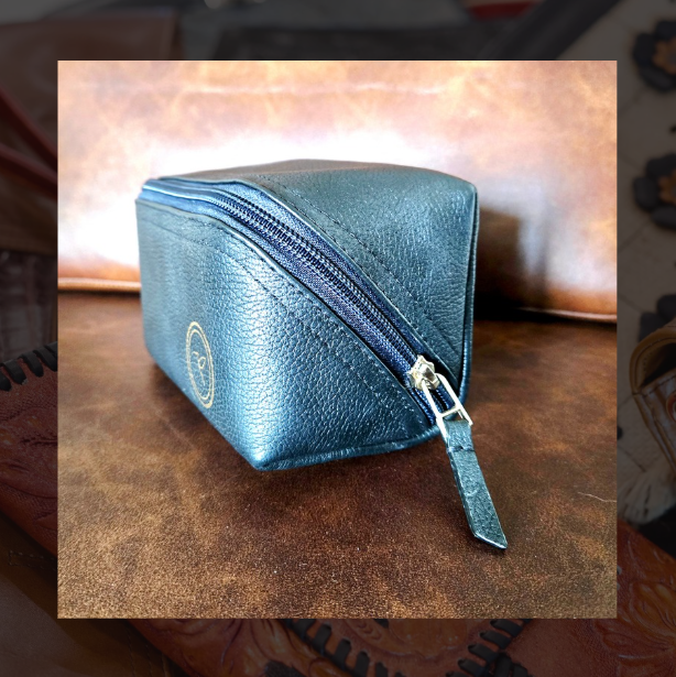 Cosmetic bag